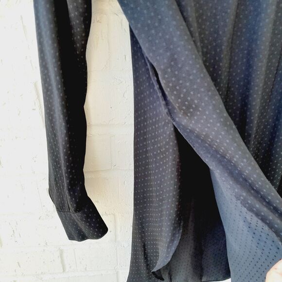 BCBG Tunic High Low Silky Key Hole Front Top Blouse Tonal Polka Dot  sz: S - Picture 6 of 7